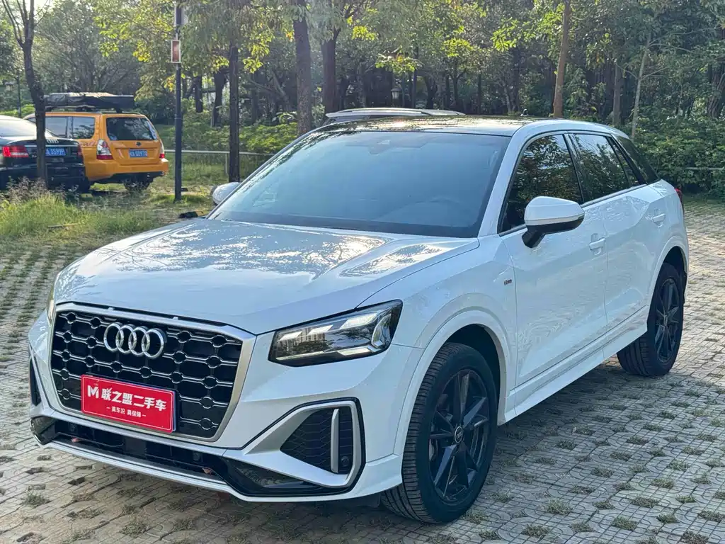 Купить Audi Q2L