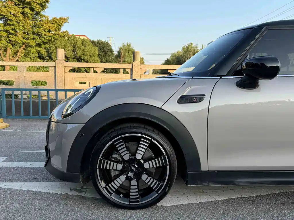 MINI Mini — миниатюра 16