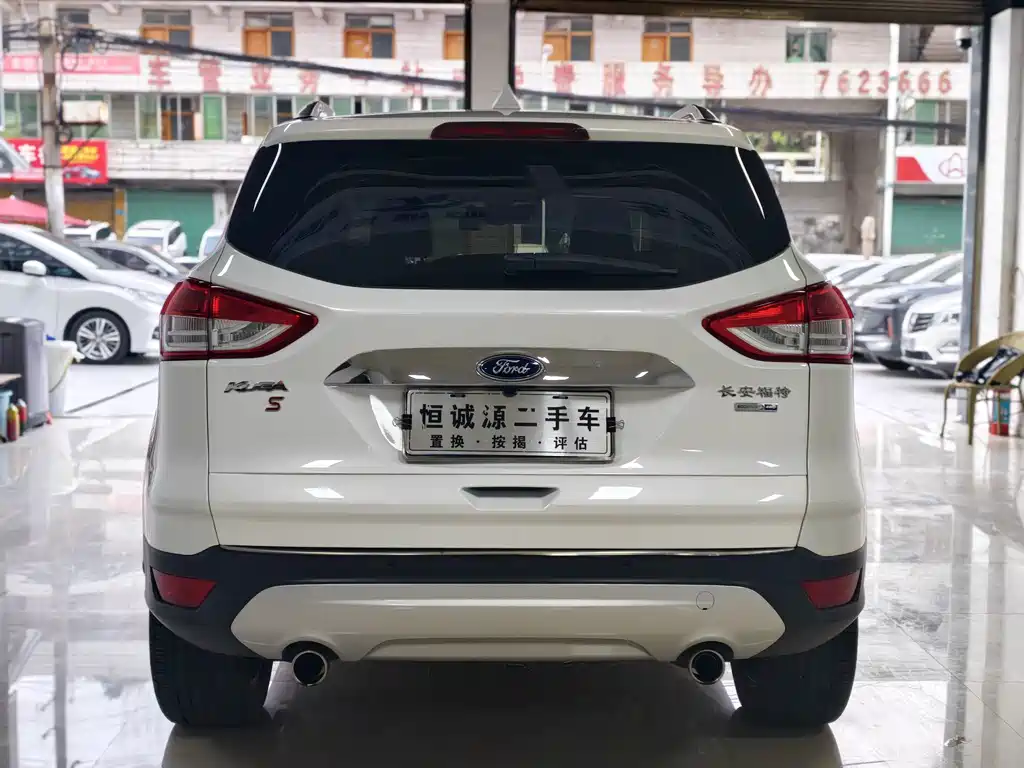 Ford Kuga — миниатюра 9