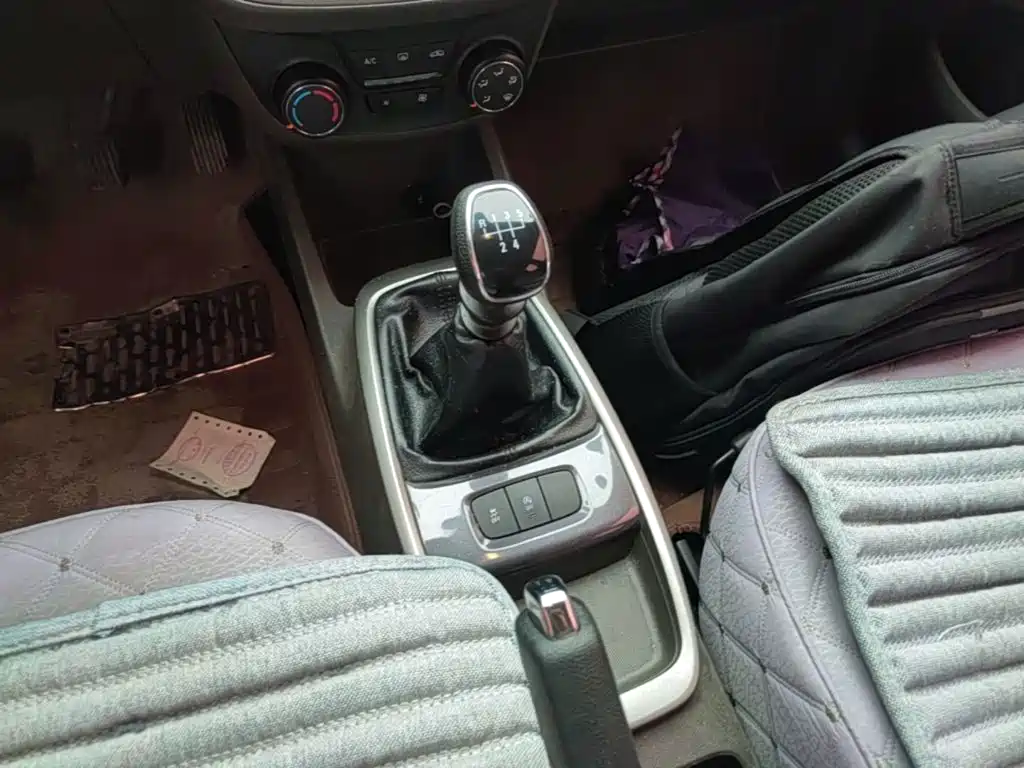 Chevrolet Lova RV — миниатюра 14