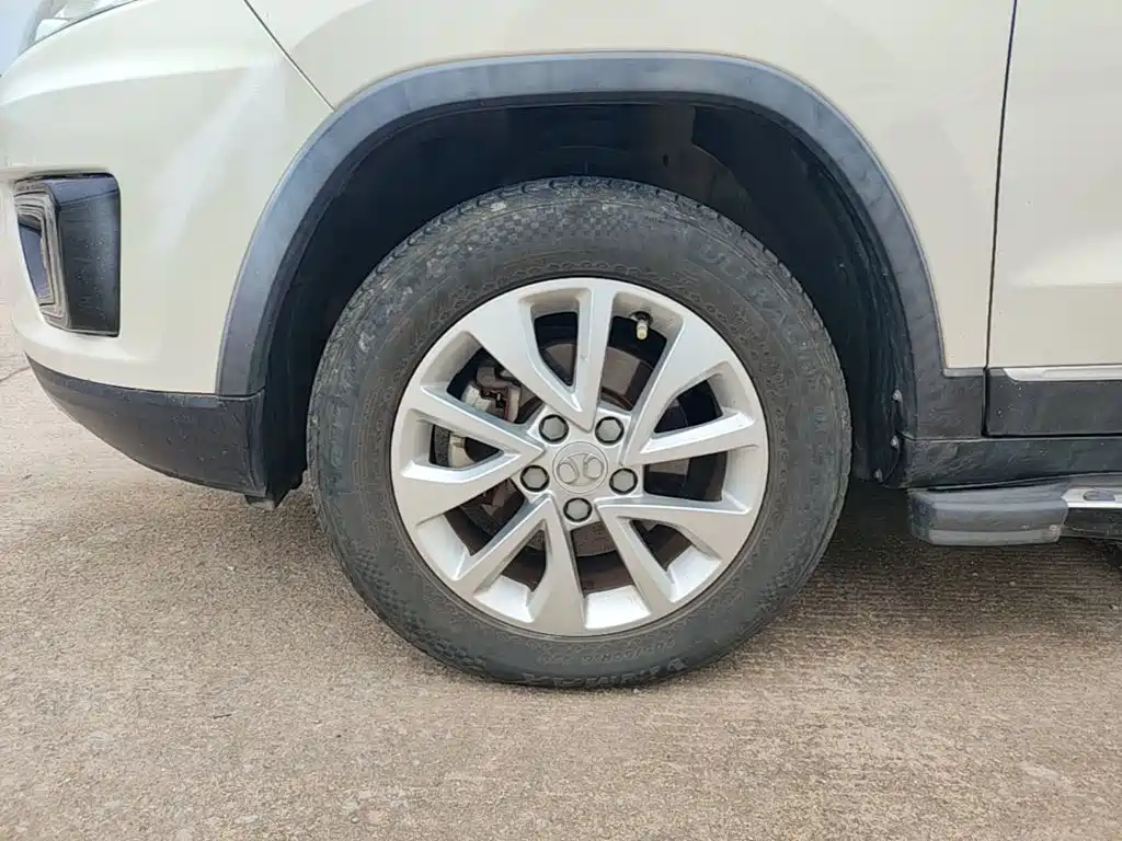 BAIC Senova X35 — миниатюра 23