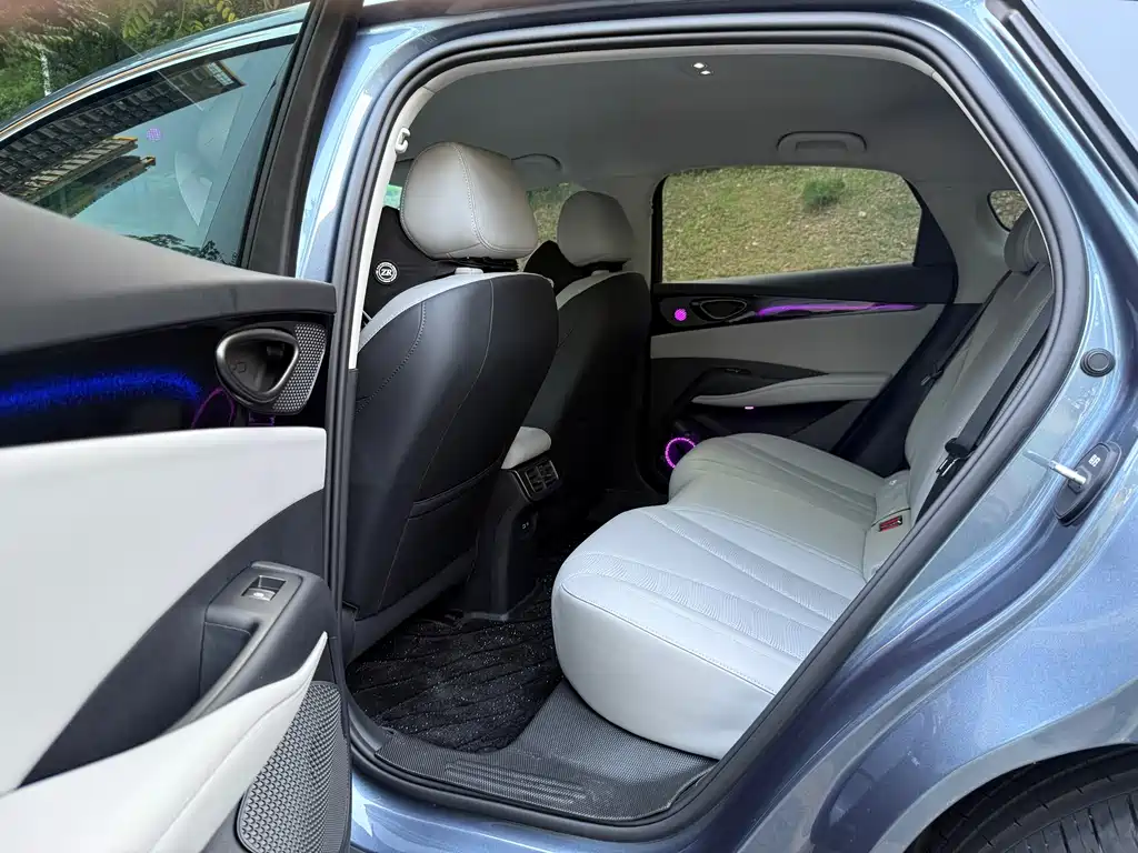 BYD Seal 06 — миниатюра 7