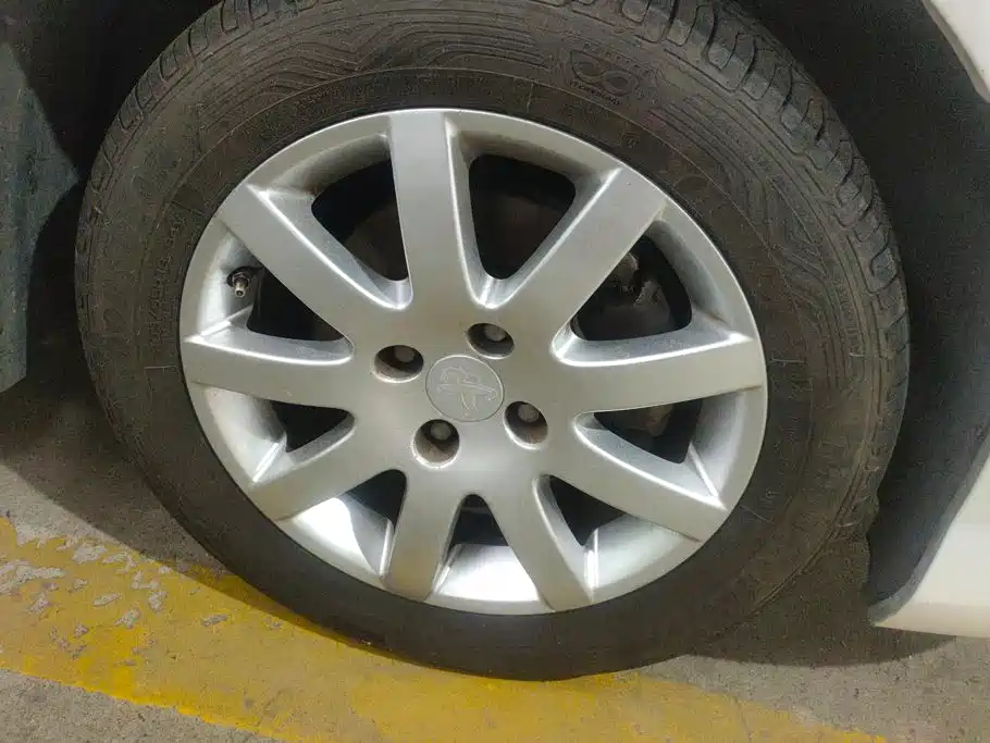 Peugeot 308 — миниатюра 6