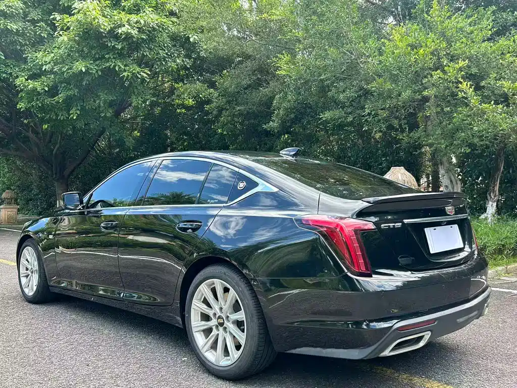 Cadillac CT5 2021 28T