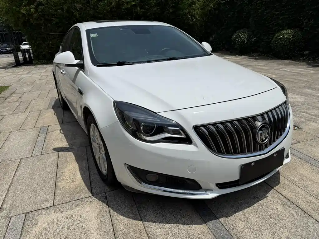 Buick Regal 2015 1.6T Elite