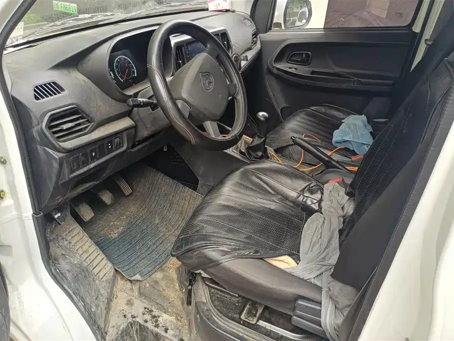 Changan M60 2023 1.5L GDI Comfort 6/7 мест