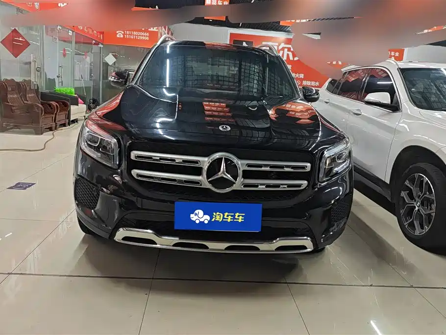 MERCEDES-BENZ GLB