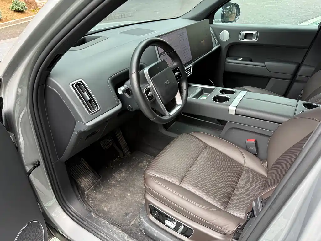 Li Auto Li L8 — миниатюра 4