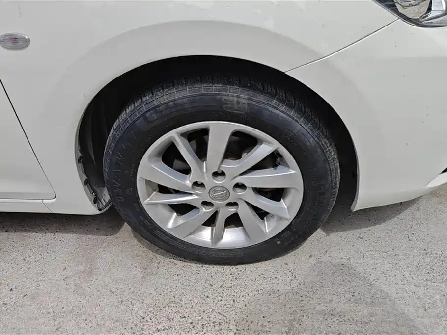 Nissan Tiida 2019 1.6L CVT V