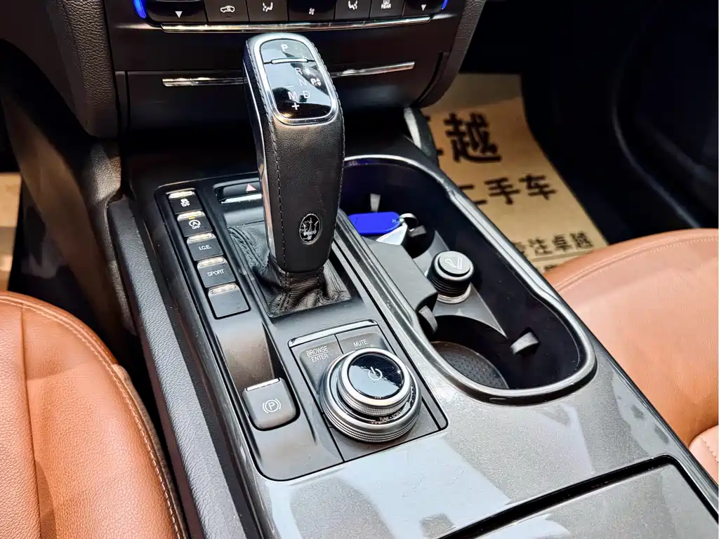Maserati Ghibli — миниатюра 15