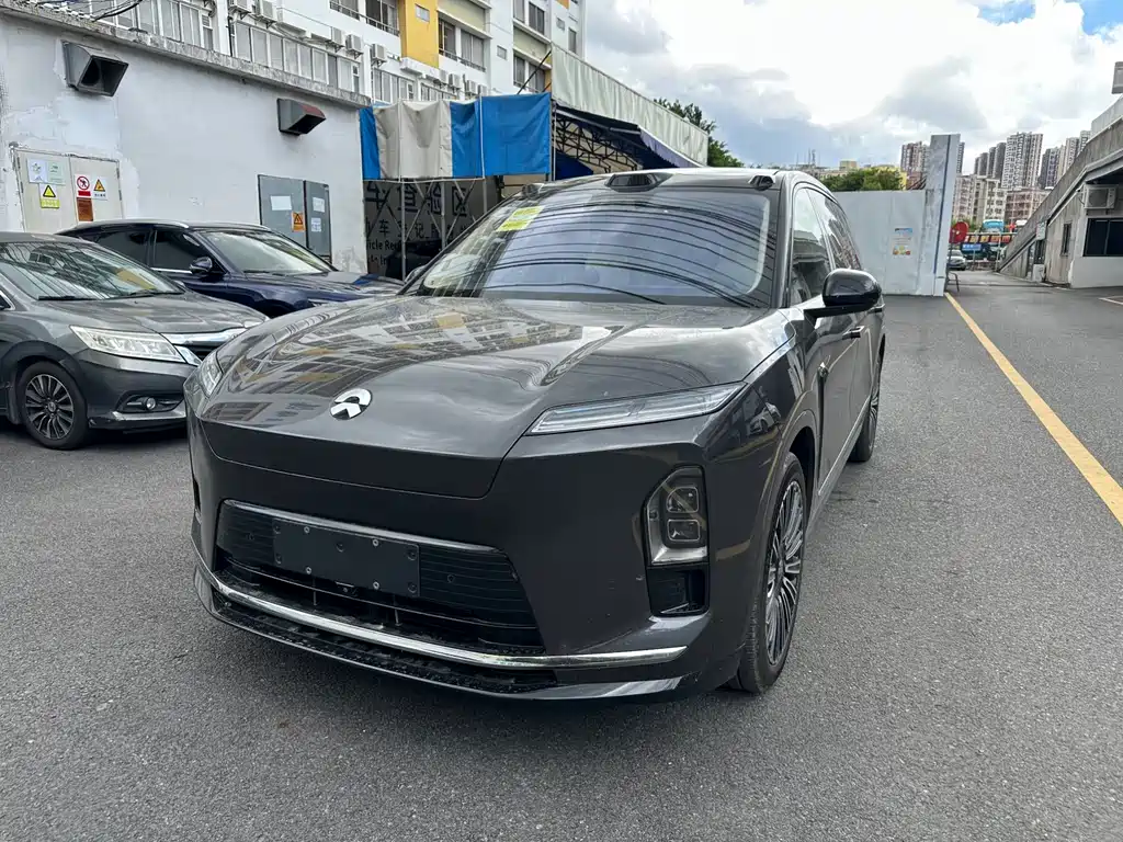NIO ES8 2026 мест Executive Luxury