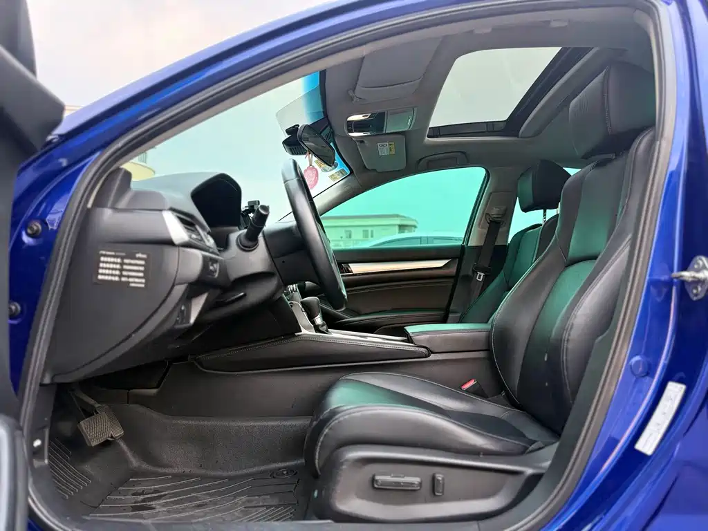 Honda Accord — миниатюра 15