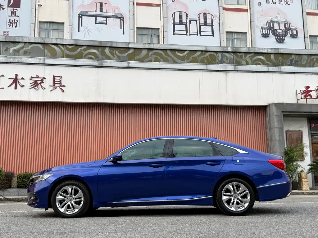 Honda Accord — миниатюра 22