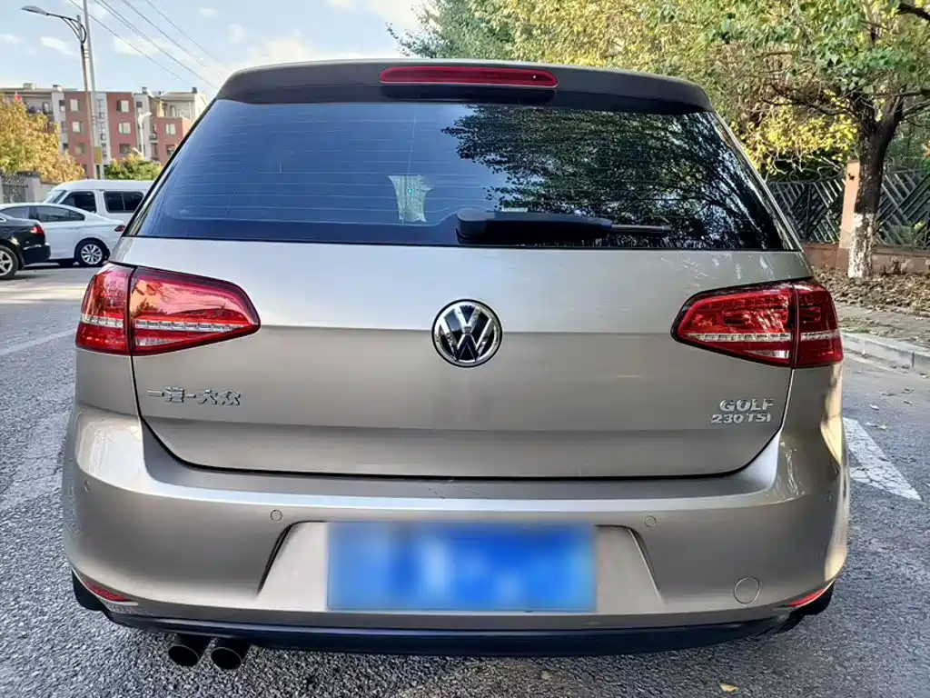 Volkswagen Golf — миниатюра 17