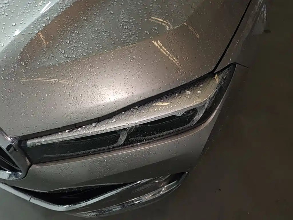 BMW 7 Series — миниатюра 24