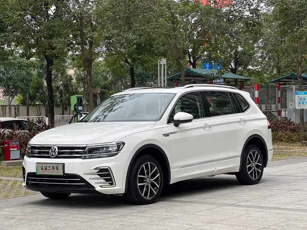 VOLKSWAGEN TIGUAN L NEW ENERGY