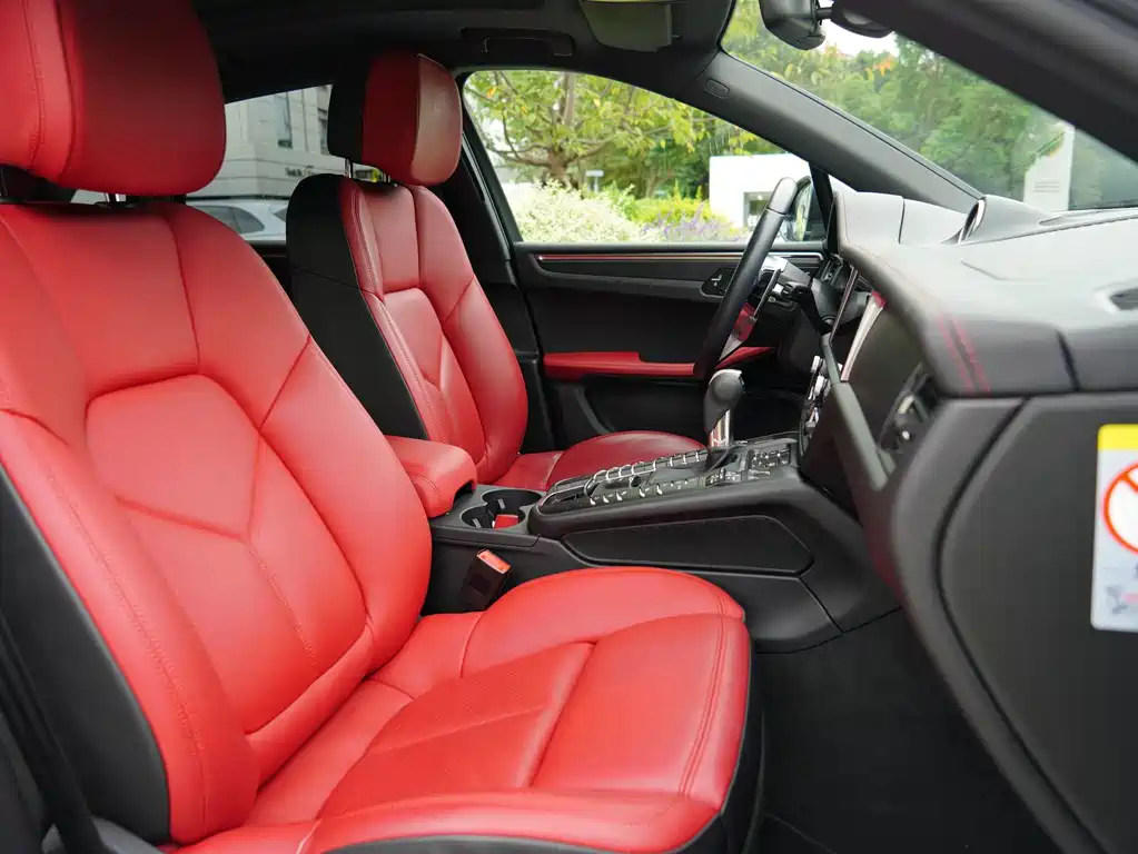 Porsche Macan — миниатюра 9