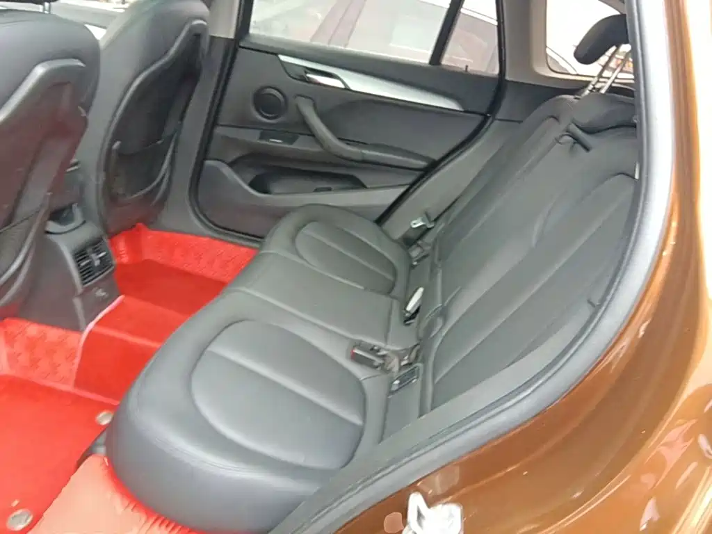 BMW X1 — миниатюра 17