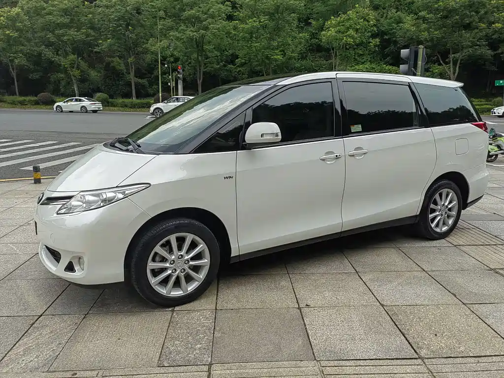 Toyota Previa 2012 2.4L 7 Luxury