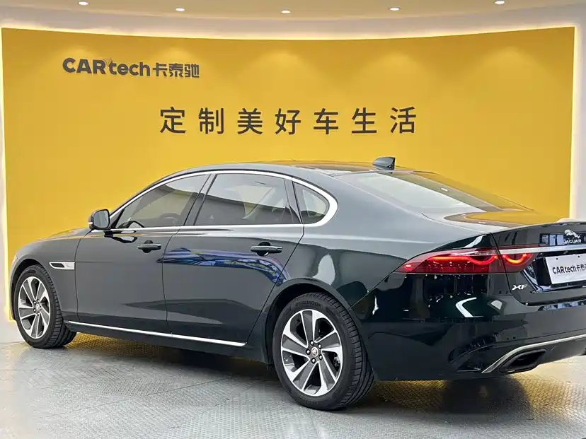 Jaguar XFL — миниатюра 6
