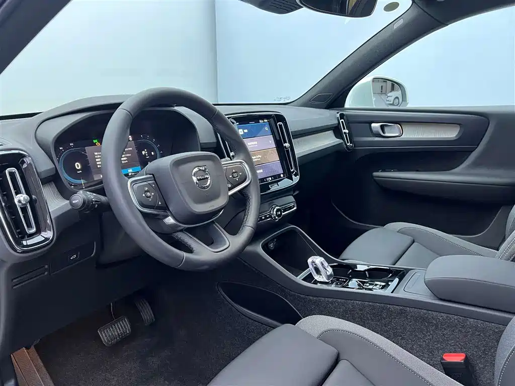 Volvo XC40 — фотографии объявления, Фото 22