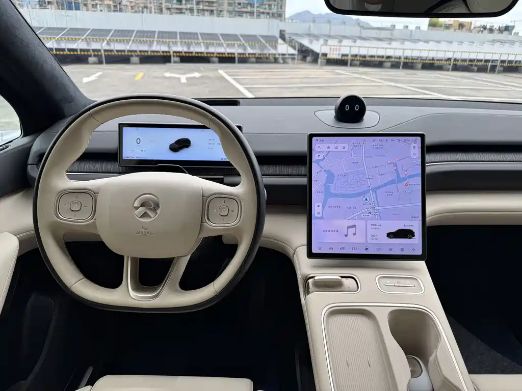 NIO ES6 — миниатюра 13