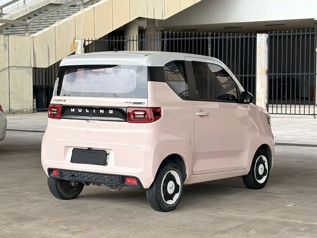 Wuling MINIEV — миниатюра 5