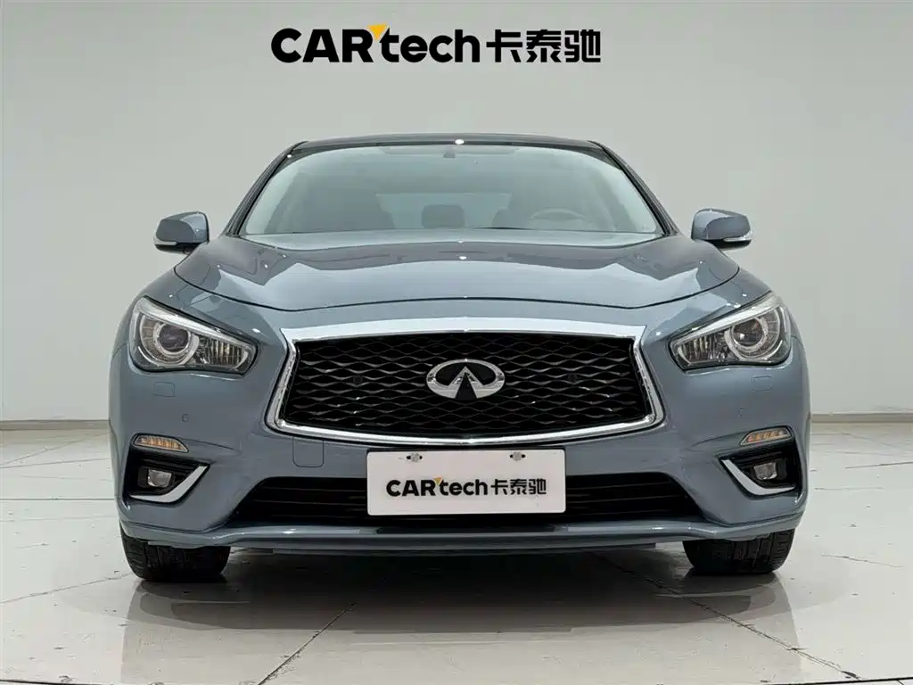 Infiniti Q50L 2018 2.0T V