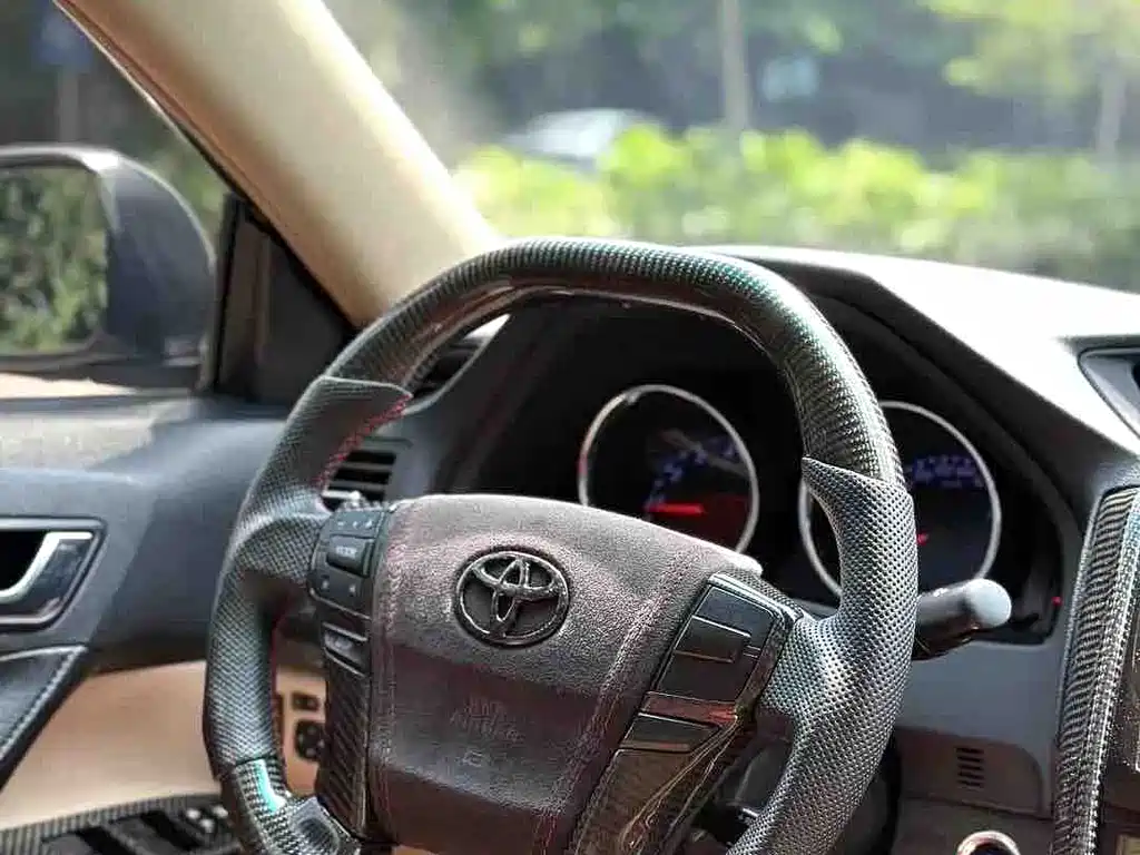Toyota Reiz 2012 2.5V