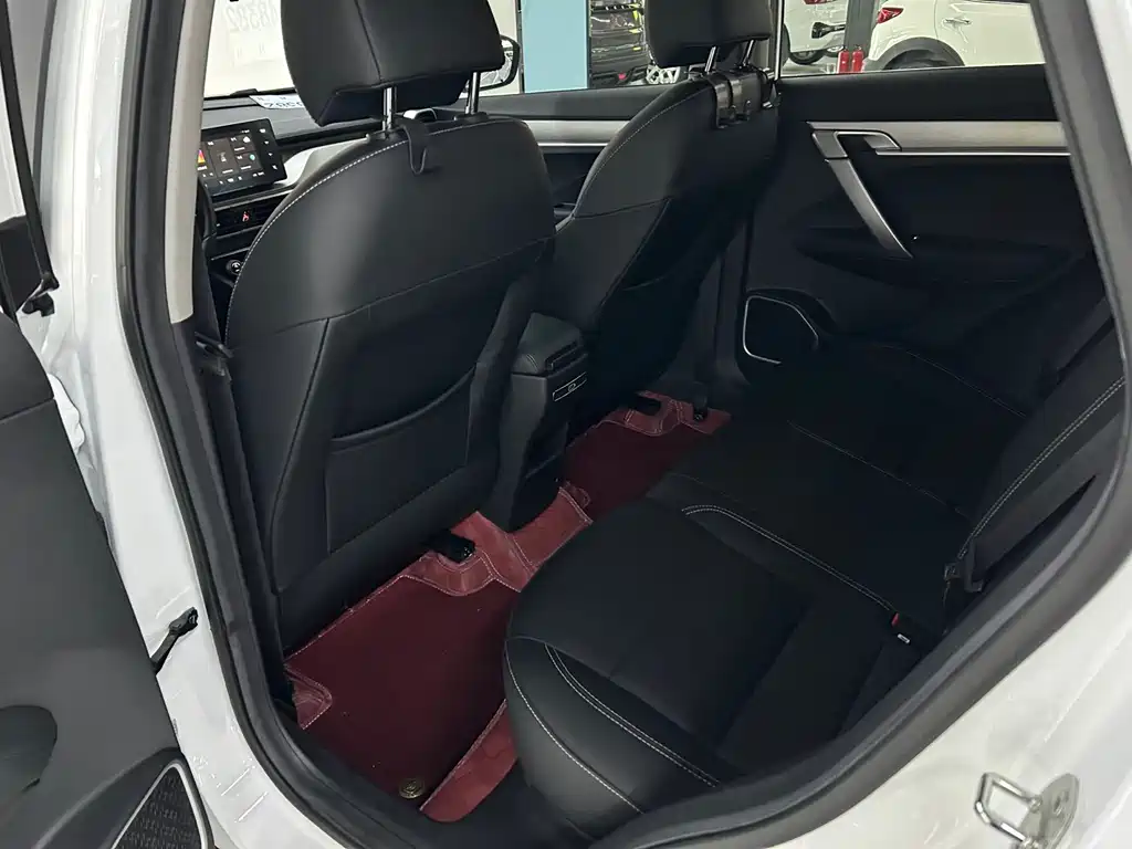 Geely Binyue 2025 1.5L CVT