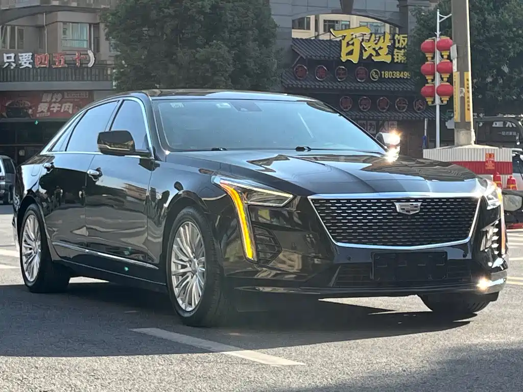 CADILLAC CT6