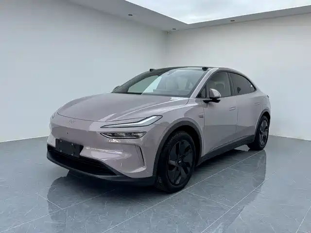 2025 Nio L60