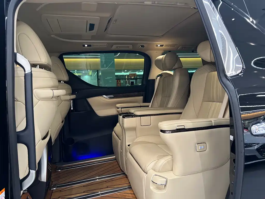 Toyota Alphard 2021 2.5L Luxury