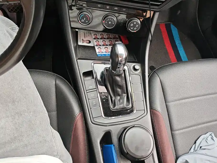 Volkswagen Bora — миниатюра 16