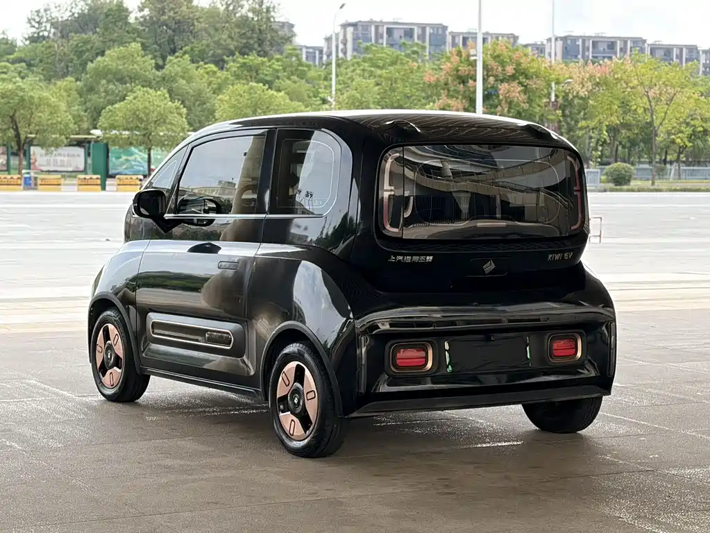 Baojun KiWi EV — миниатюра 7