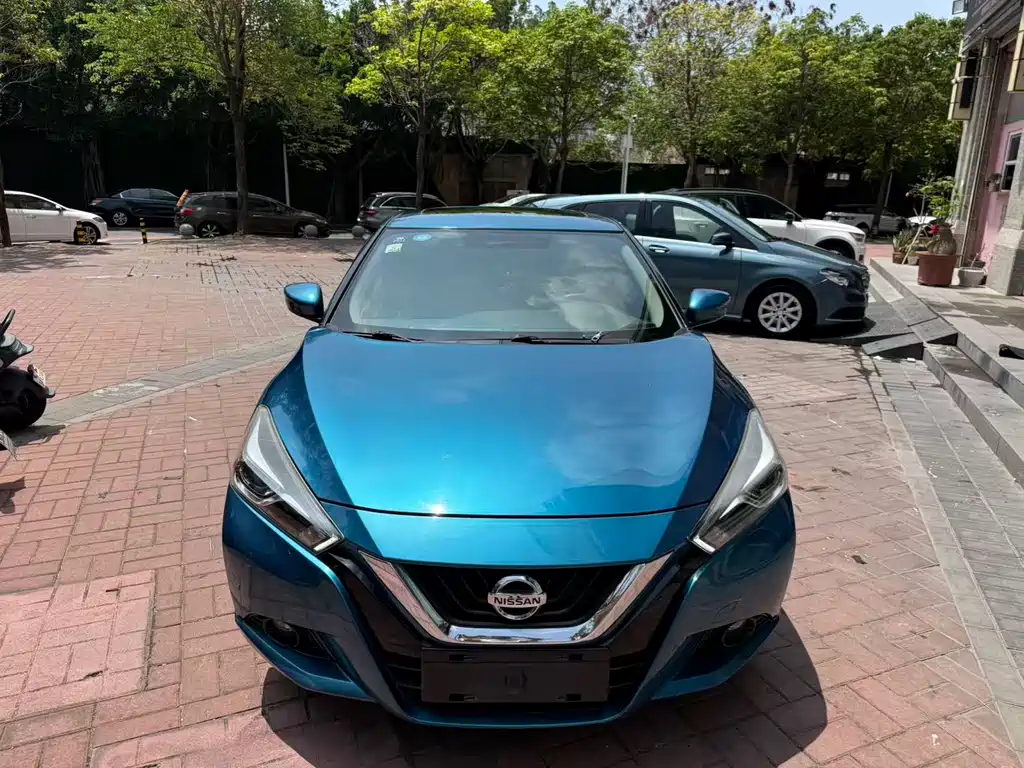 Nissan Bluebird 2019