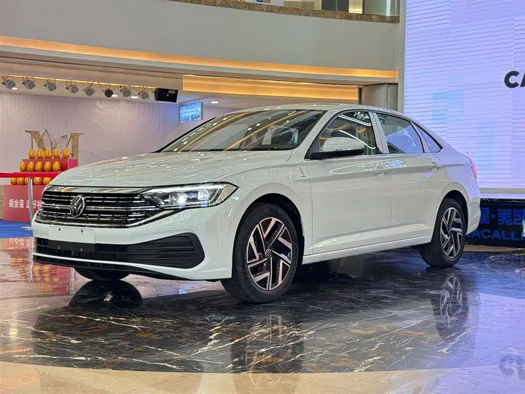 Volkswagen Sagitar 0