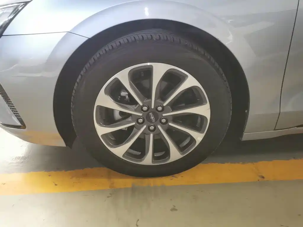 Lincoln Z — миниатюра 23