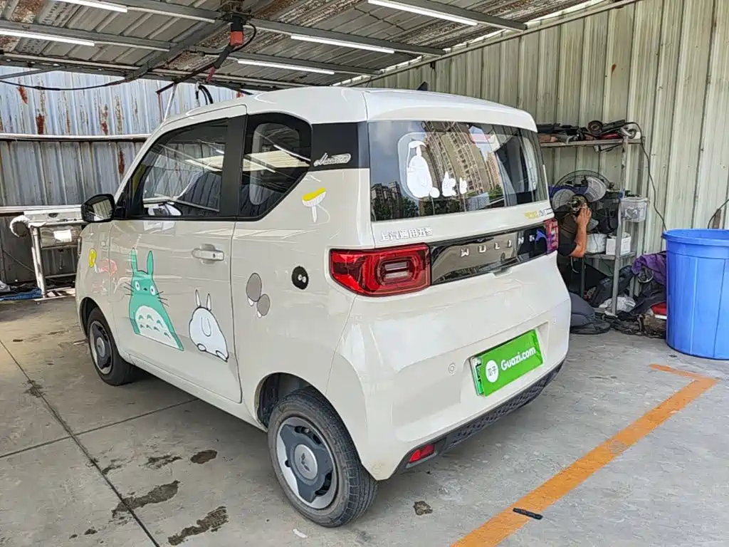 Wuling MINIEV — миниатюра 5