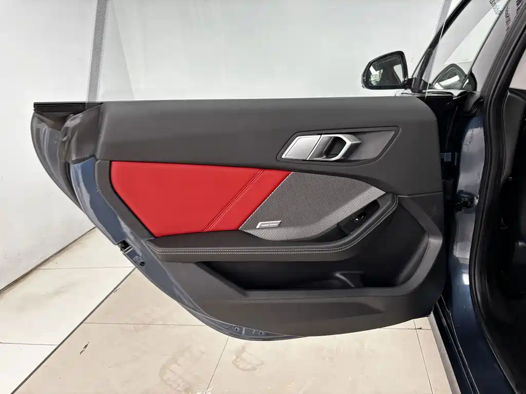 BMW 2 Series — миниатюра 21