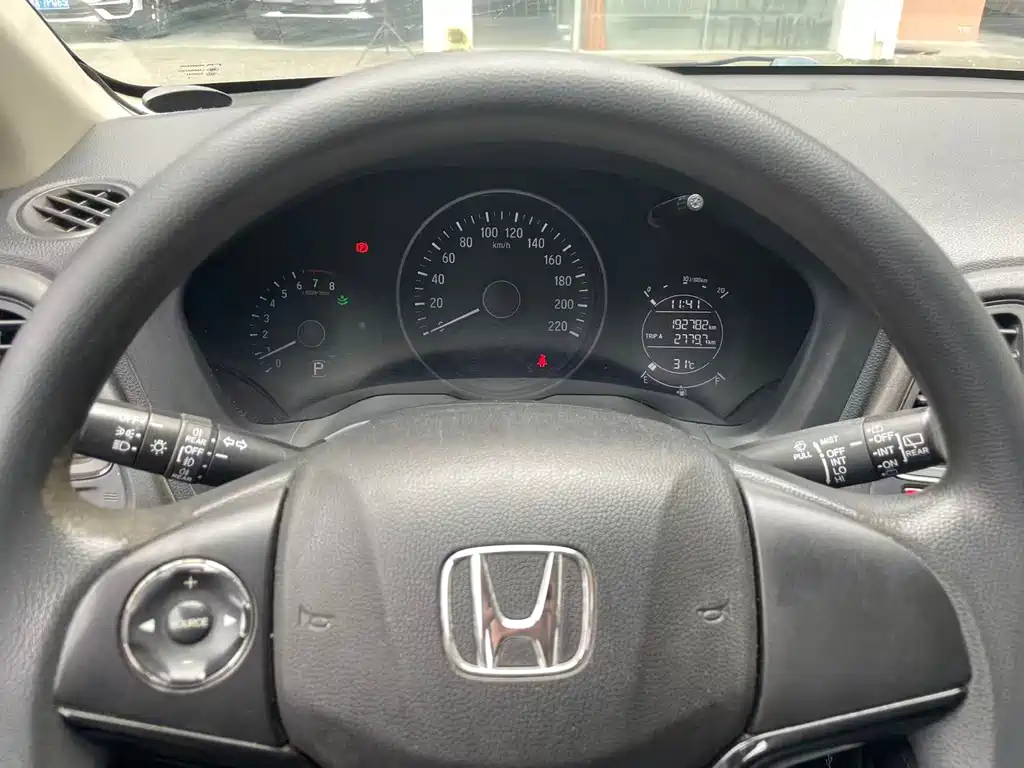 Honda Vezel — миниатюра 17