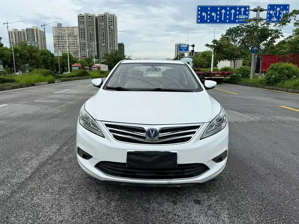 Changan Eado 2015 1.6L AT Luxury