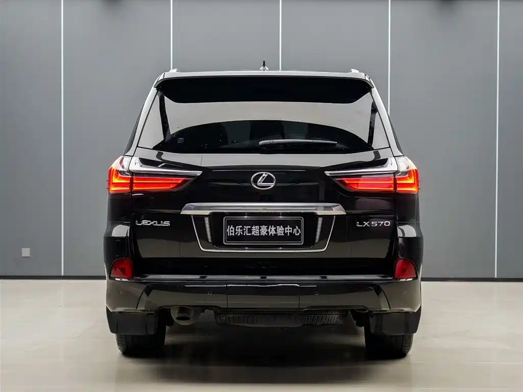 Lexus LX 2019 570 Luxury