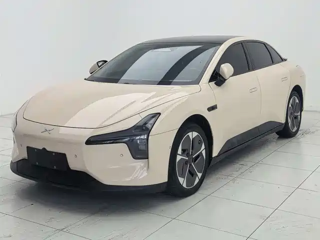 2024 Xpeng Mona M03