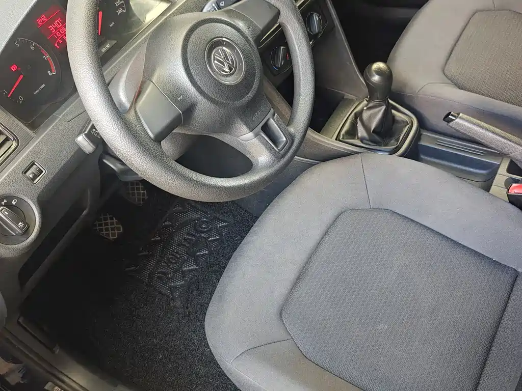 Volkswagen Santana 2013 1.6L MT