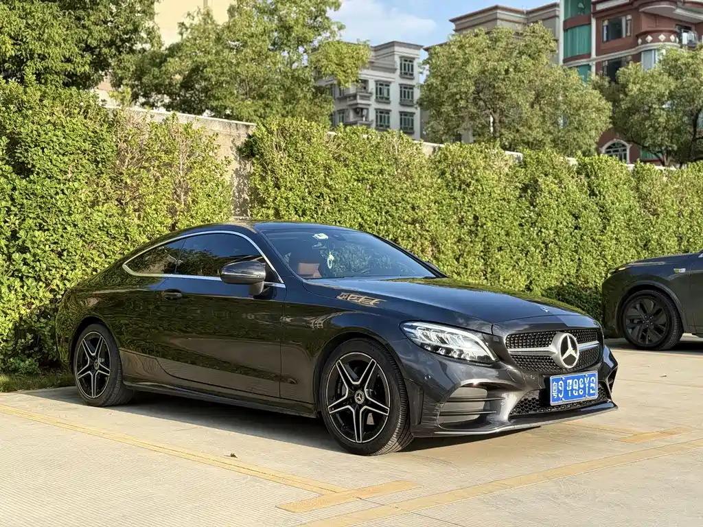 Mercedes-Benz C-Class (Import) — миниатюра 3