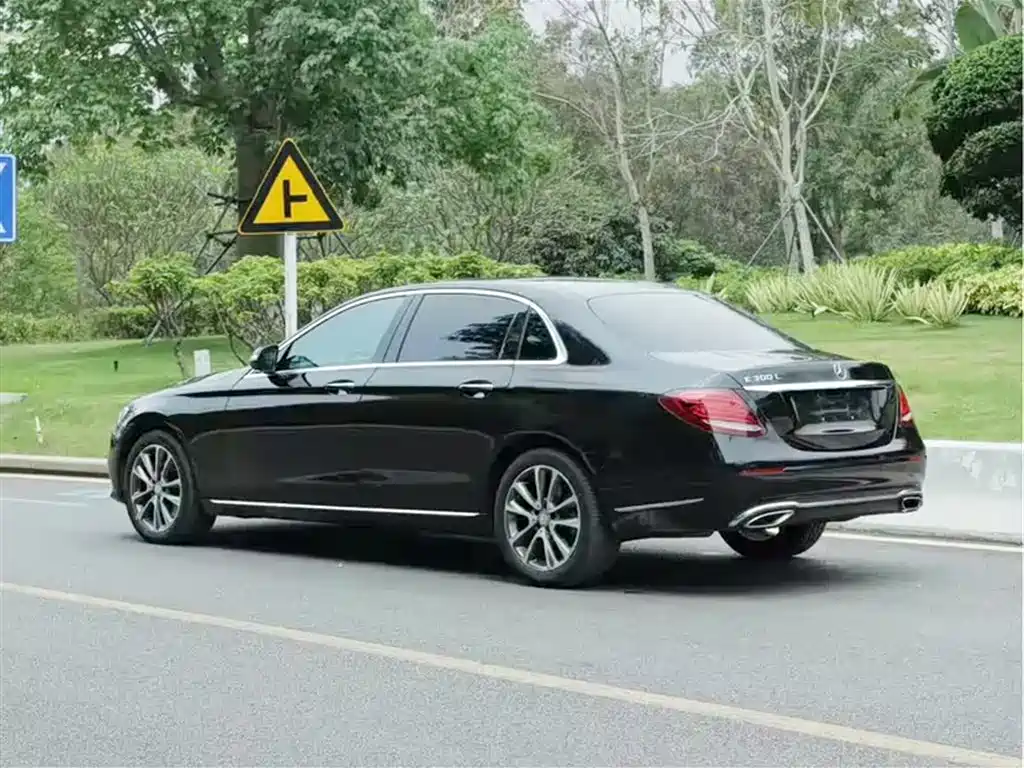 Mercedes-Benz E-Class E 2017 E 200 Sport