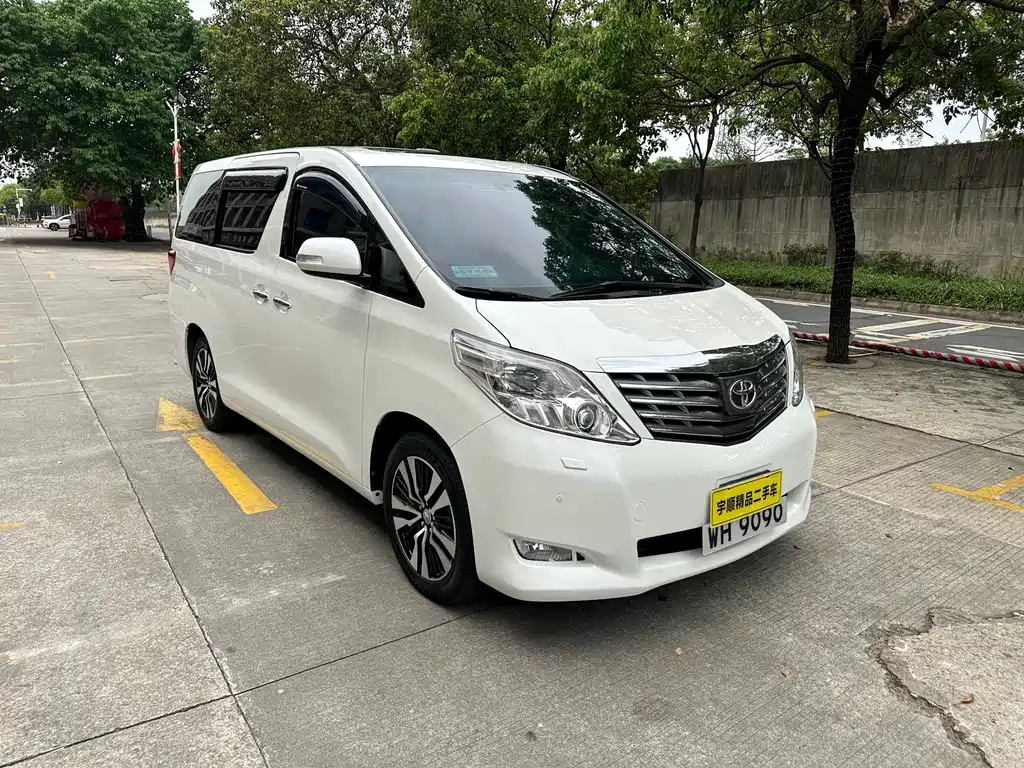 Toyota Alphard 2011 3.5L Luxury