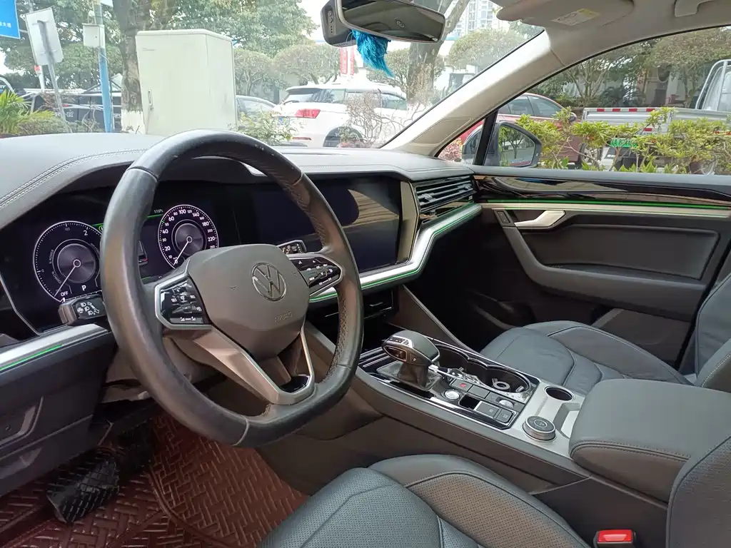 Volkswagen Touareg 2021 eHybrid