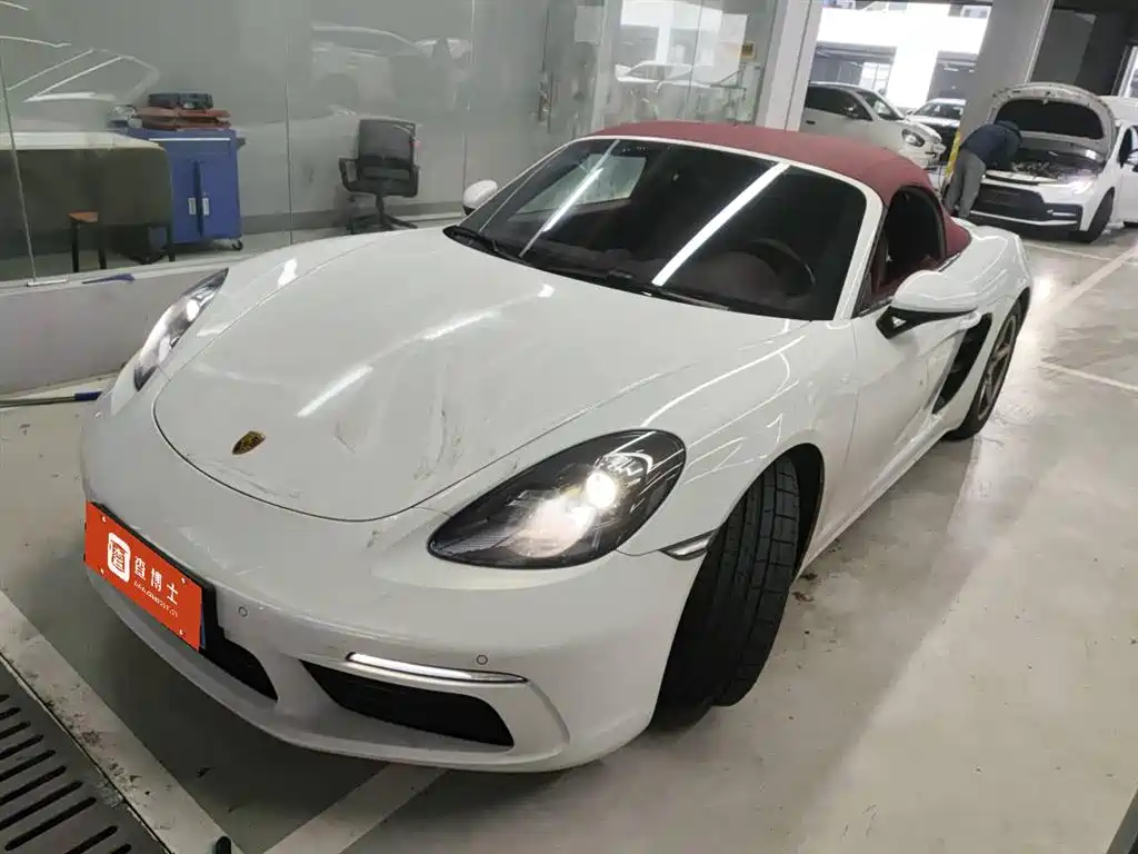 Porsche 718 2022 Boxster 2.0T